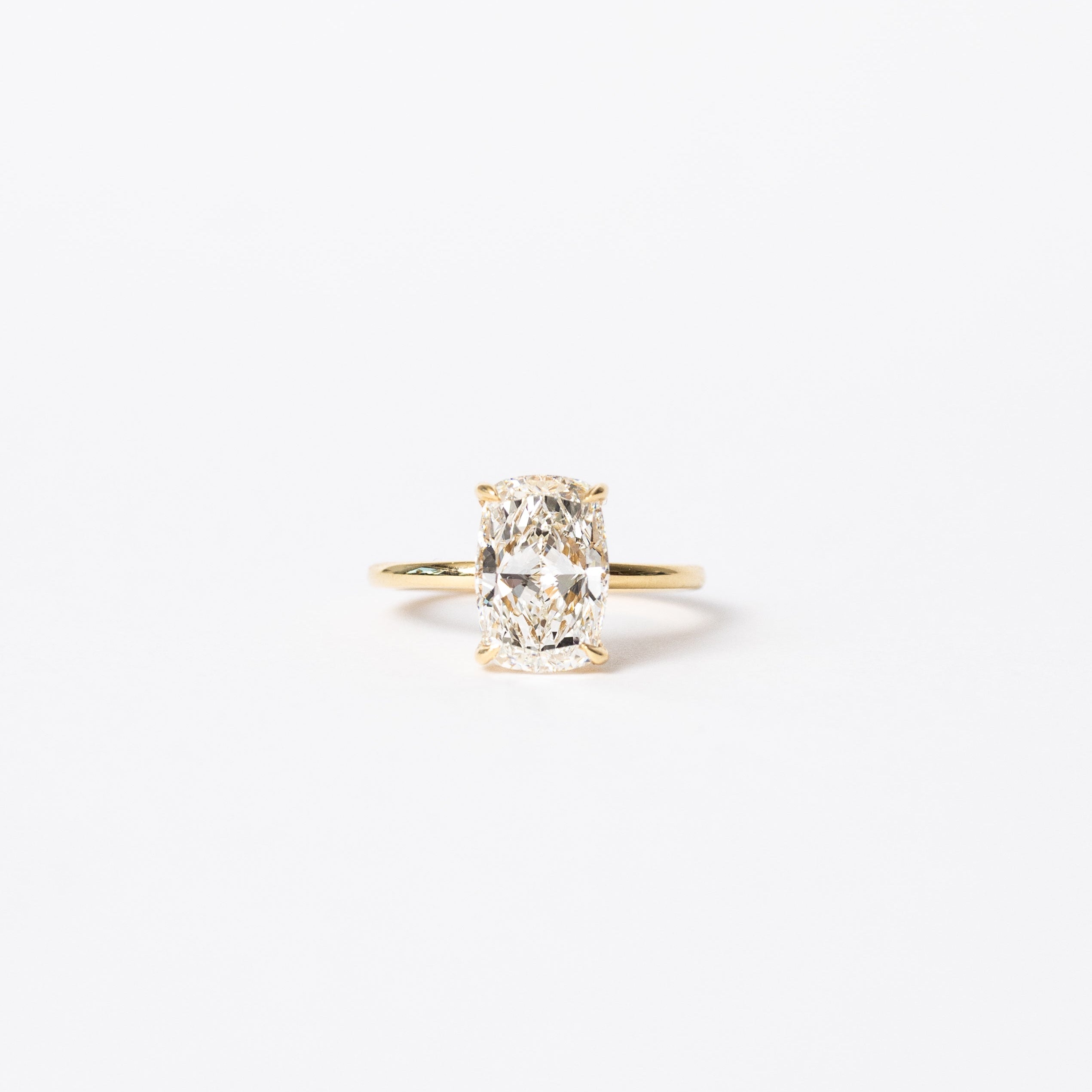 Lab Diamonds vs Natural Diamonds: Here’s What You Need to Know