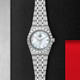 TUDOR Royal