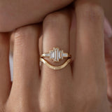 Curved Geometric Pattern Gold Wedding Band
