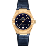 29 mm, yellow gold on leather strap
