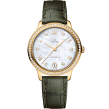 34 mm, yellow gold on leather strap