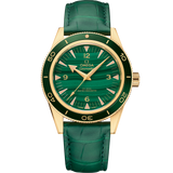 41 mm, yellow gold on leather strap