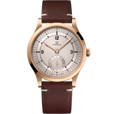 39 mm, Bronze gold on leather strap